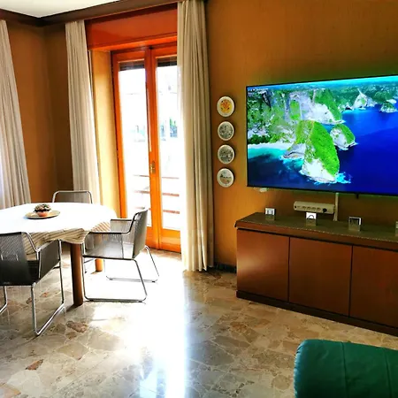 Maggiore House Ferienhaus
